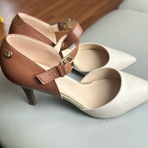 Liz Claiborne Womens Kiara Stiletto Heel Pumps